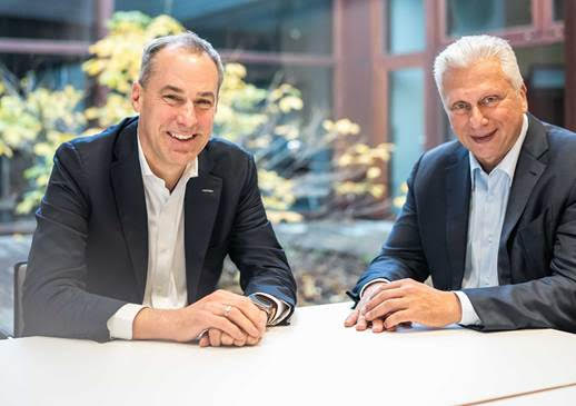 Siemens and Capgemini deepen partnership to empower industries for the next era of manufacturing